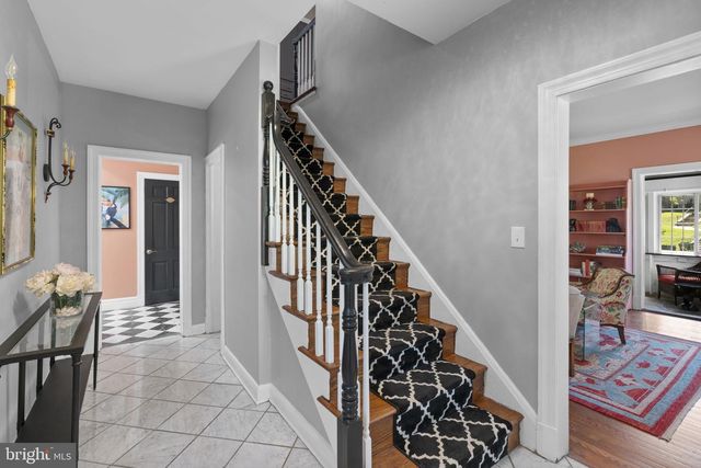 4809 WOODSIDE RD, Baltimore, MD 21229