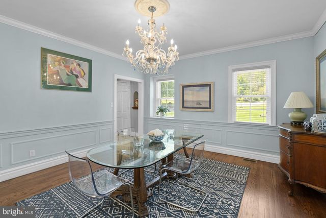 4809 WOODSIDE RD, Baltimore, MD 21229