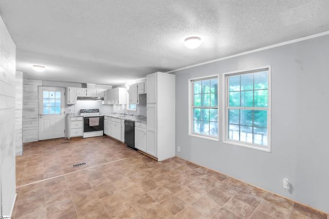 178 Childress Road, Pickens, SC 29671