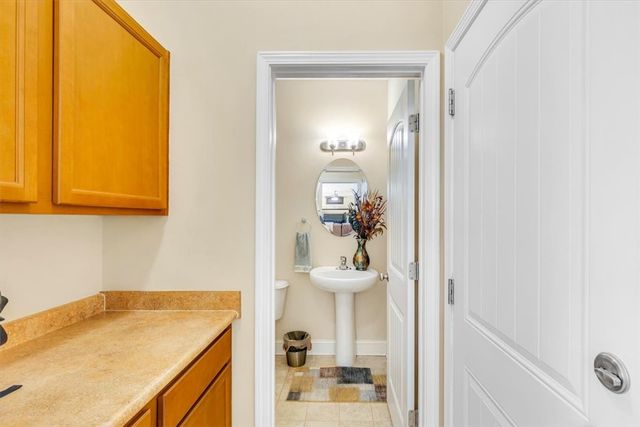 1077 Marne Blvd, Hinesville, GA 31313