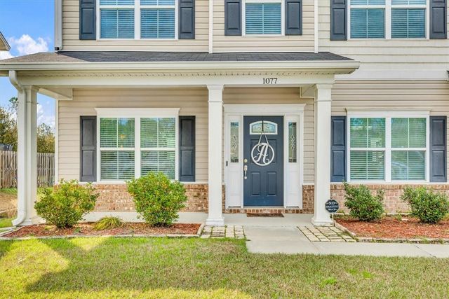 1077 Marne Blvd, Hinesville, GA 31313