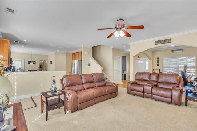 1077 Marne Blvd, Hinesville, GA 31313