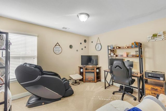 1077 Marne Blvd, Hinesville, GA 31313