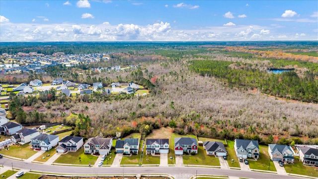 1077 Marne Blvd, Hinesville, GA 31313