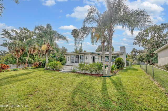115 SUNSET POINT Road, East Palatka, FL 32131