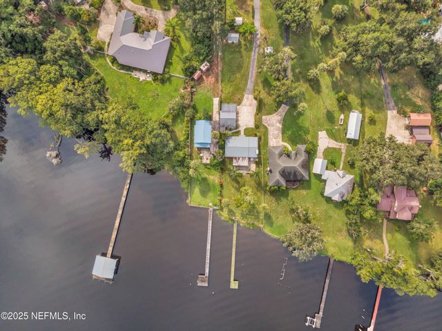 115 SUNSET POINT Road, East Palatka, FL 32131
