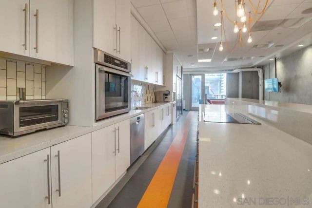 1350 Columbia St, San Diego, CA 92101