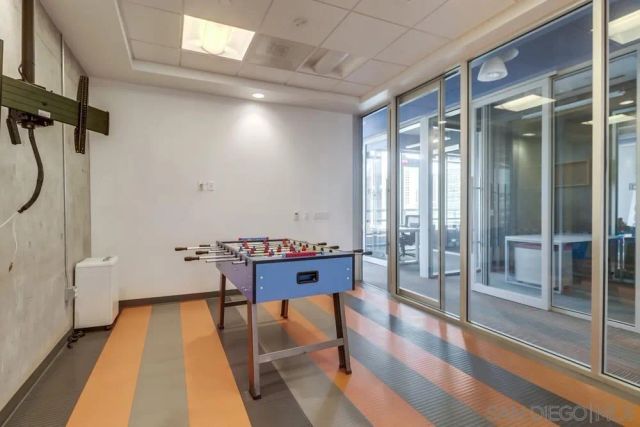1350 Columbia St, San Diego, CA 92101