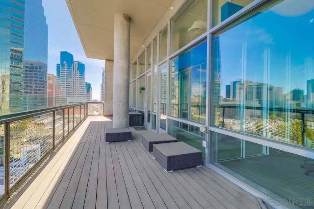 1350 Columbia St, San Diego, CA 92101