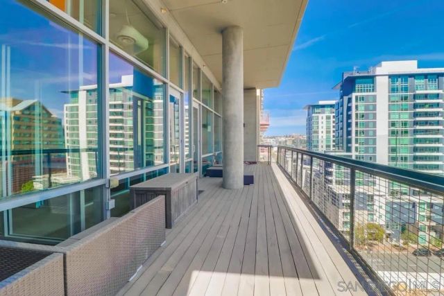 1350 Columbia St, San Diego, CA 92101