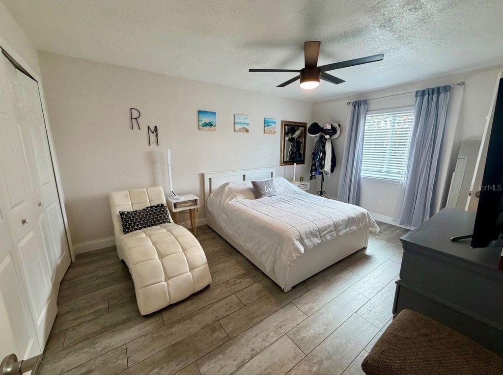 Image 13 of property listing at 1938 CONWAY ROAD 7, Orlando, FL 32812