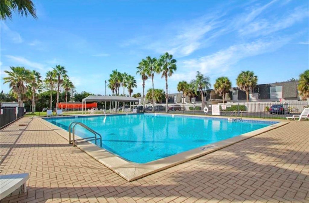 Image 23 of property listing at 1938 CONWAY ROAD 7, Orlando, FL 32812