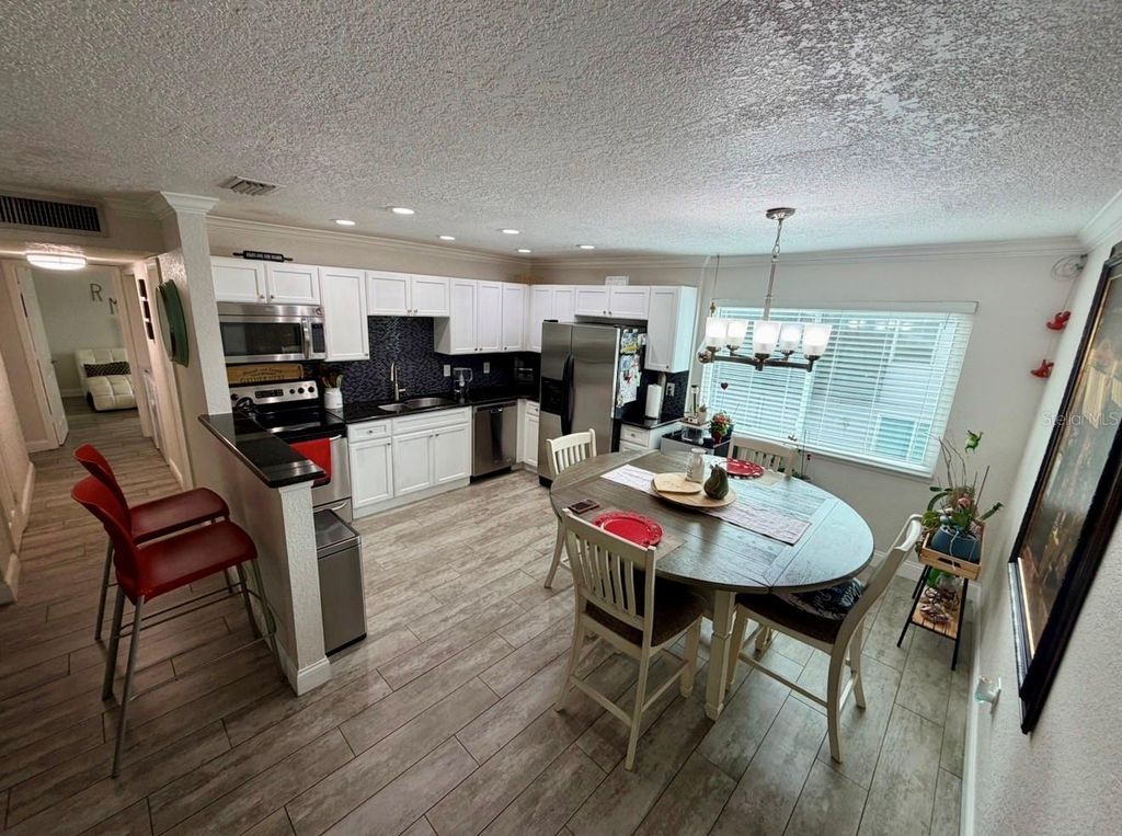 Image 9 of property listing at 1938 CONWAY ROAD 7, Orlando, FL 32812