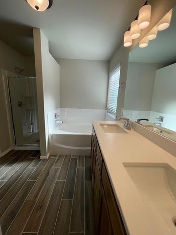 3217 Mt Nebo Drive, Yukon, OK 73099