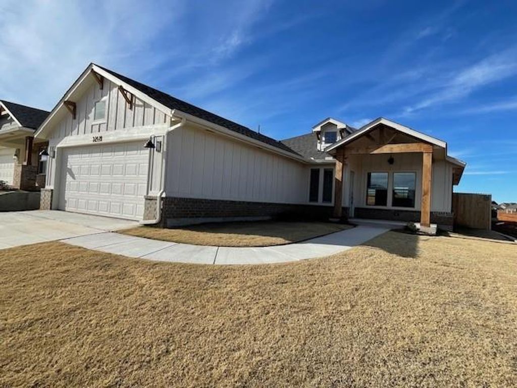 3217 Mt Nebo Drive, Yukon, OK 73099