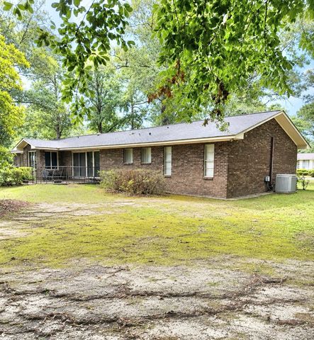 1407 Hiawatha, Dothan, AL 36303
