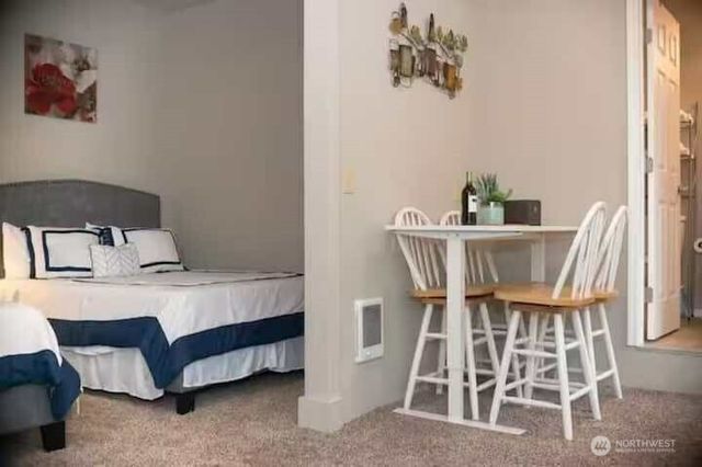 3706 S 255th Place, Kent, WA 98032