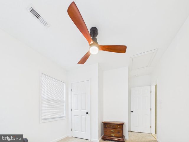 2709 OAKLEY AVE, Baltimore, MD 21215