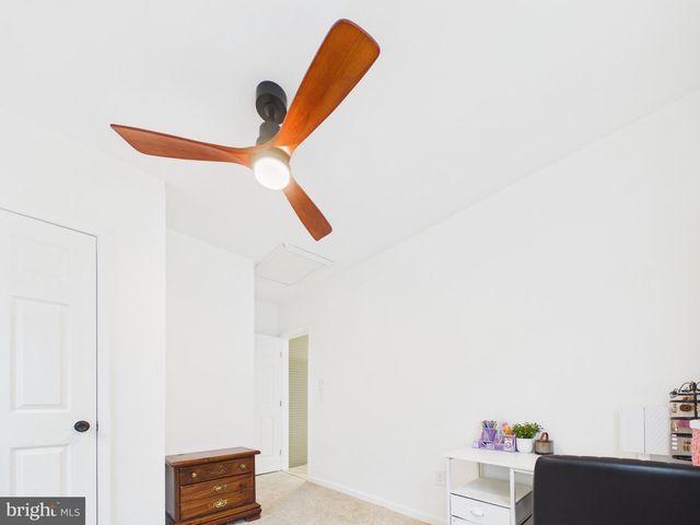 2709 OAKLEY AVE, Baltimore, MD 21215