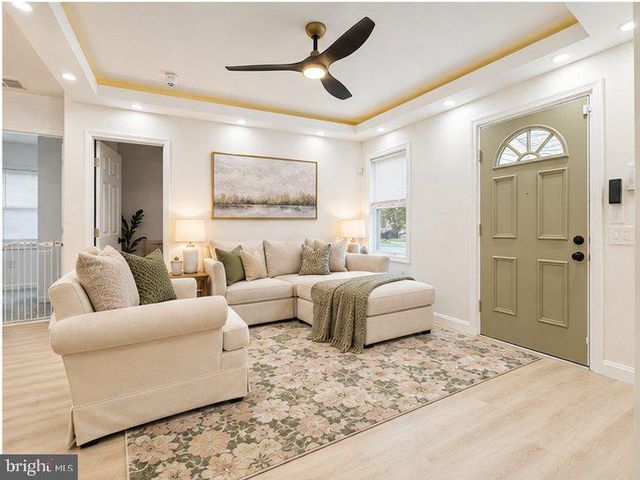 2709 OAKLEY AVE, Baltimore, MD 21215