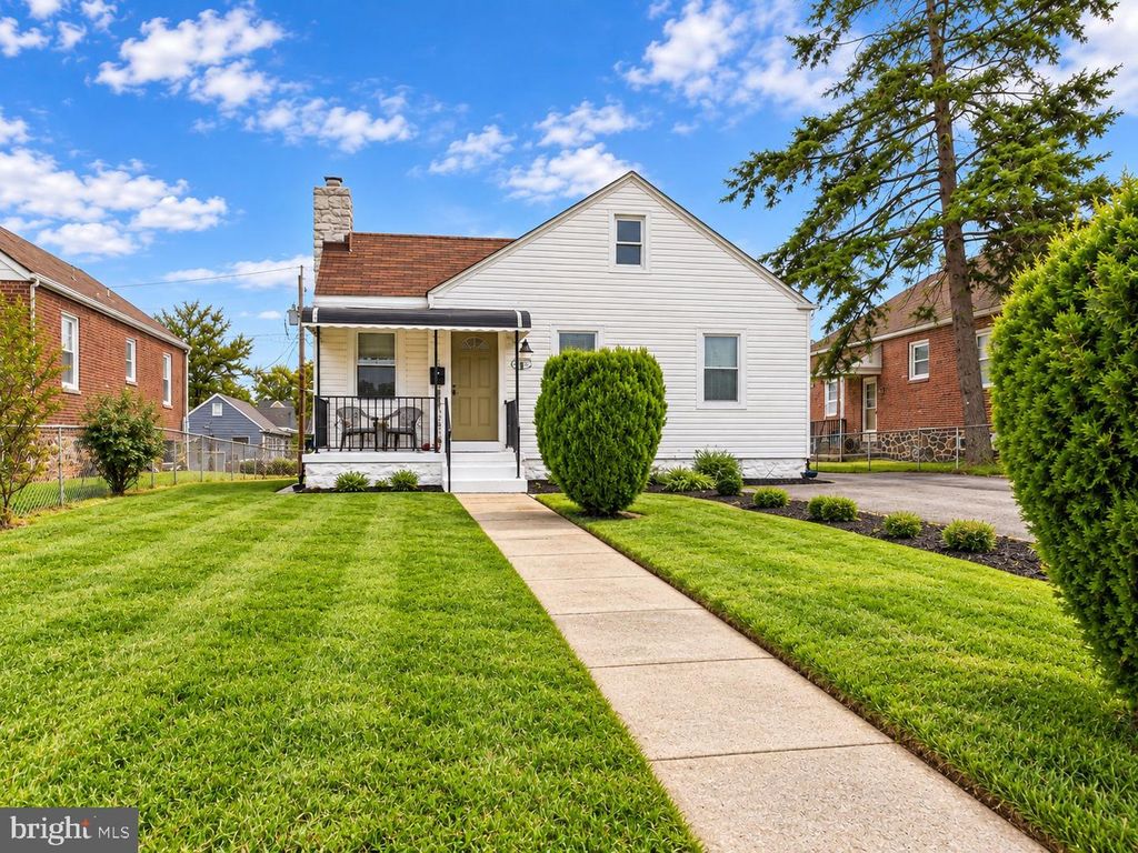 2709 OAKLEY AVE, Baltimore, MD 21215