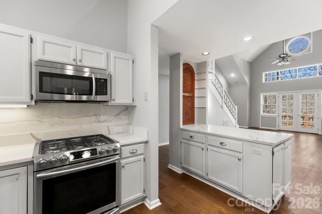 451 Crescent Trail, Highlands, NC 28741