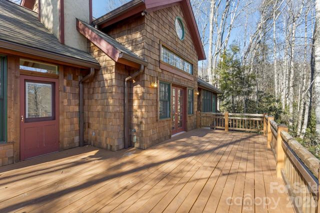 451 Crescent Trail, Highlands, NC 28741