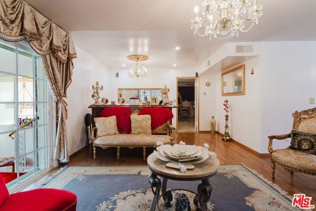 3430 Mclaughlin Avenue, Los Angeles, CA 90066