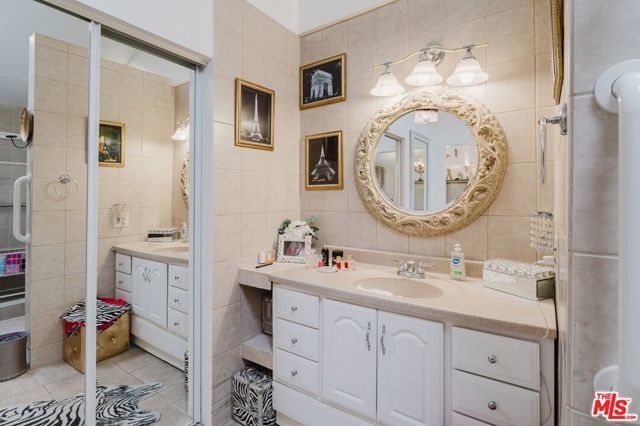3430 Mclaughlin Avenue, Los Angeles, CA 90066