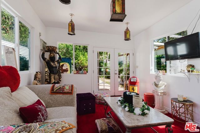 3430 Mclaughlin Avenue, Los Angeles, CA 90066