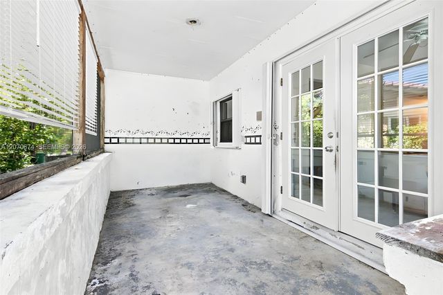 4121 NW 78th Way, Coral Springs, FL 33065