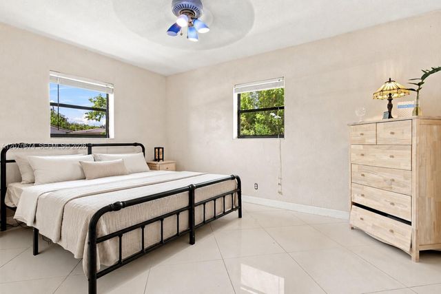 4121 NW 78th Way, Coral Springs, FL 33065