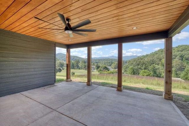 1458 Montana Lane, Hiawassee, GA 30546