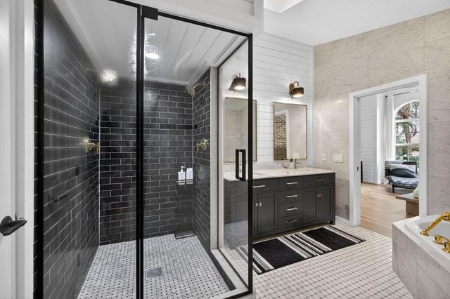 25 Grand Bay Circle, Juno Beach, FL 33408