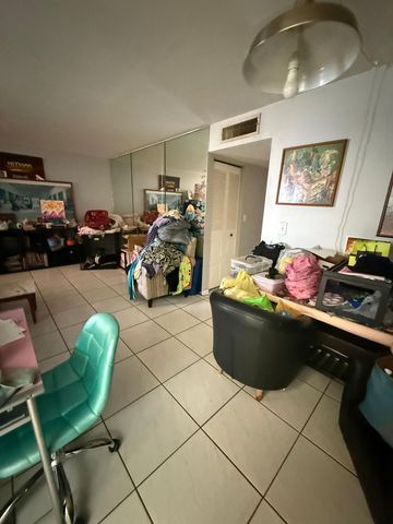 549 N University Drive 64, Plantation, FL 33324
