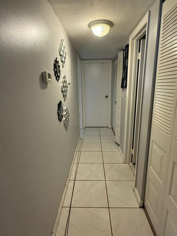 549 N University Drive 64, Plantation, FL 33324
