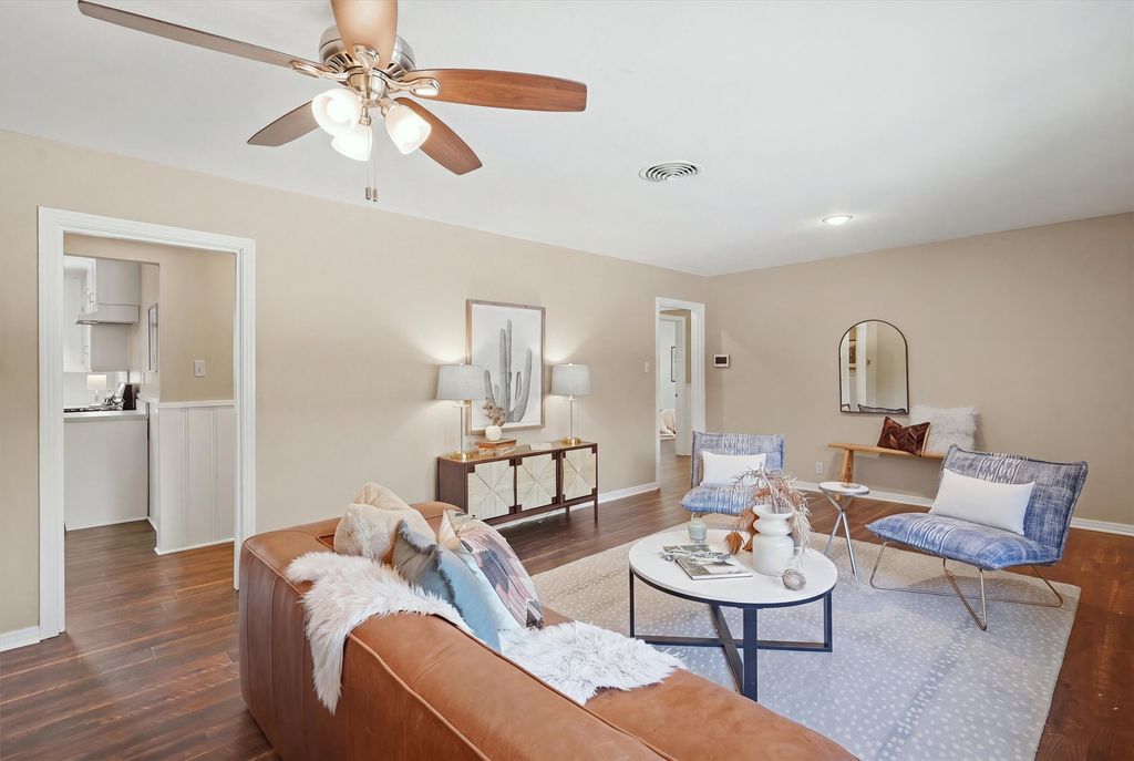 4709 Selkirk Drive, Fort Worth, TX 76109 — photo 4