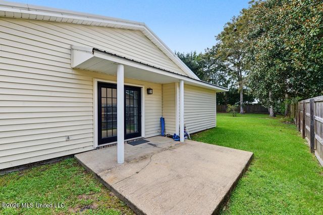 1337 Diller Road, Ocean Springs, MS 39564