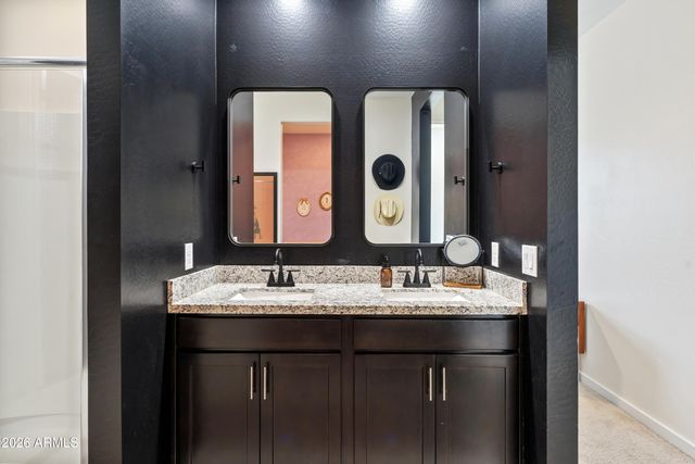 3297 E LUNA Drive, San Tan Valley, AZ 85143