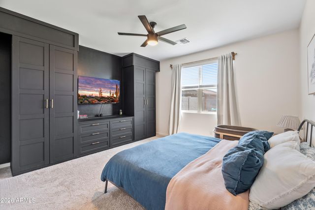 3297 E LUNA Drive, San Tan Valley, AZ 85143