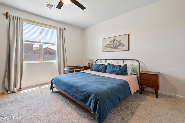 3297 E LUNA Drive, San Tan Valley, AZ 85143