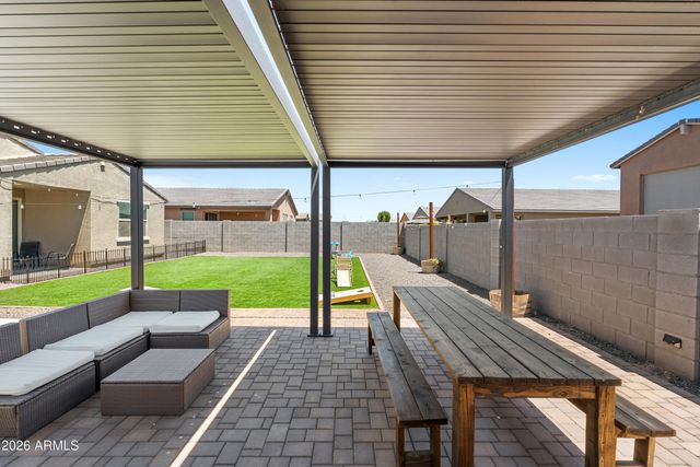 3297 E LUNA Drive, San Tan Valley, AZ 85143