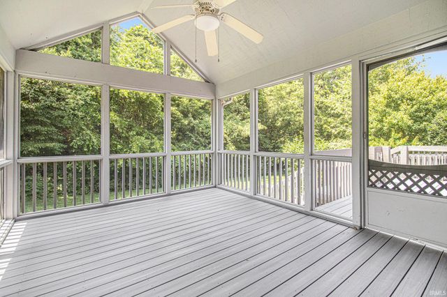 59249 High Pointe Drive, South Bend, IN 46614