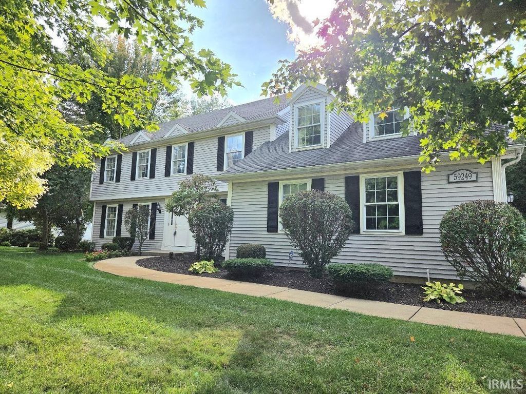 59249 High Pointe Drive, South Bend, IN 46614