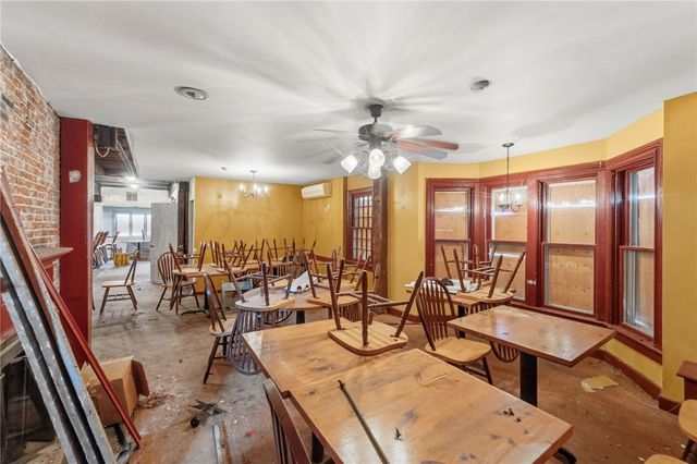 3376 Post Road, Warwick, RI 02886