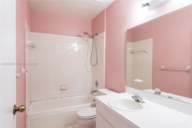25039 SW 127th Place, Homestead, FL 33032