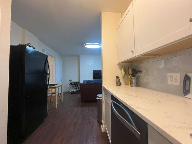 89A Second Street 1, Cambridge, MA 02141