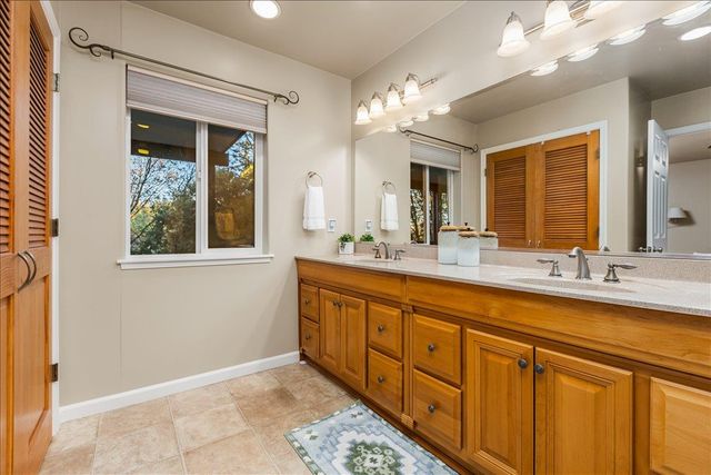 17117 Lawrence Way, Grass Valley, CA 95949