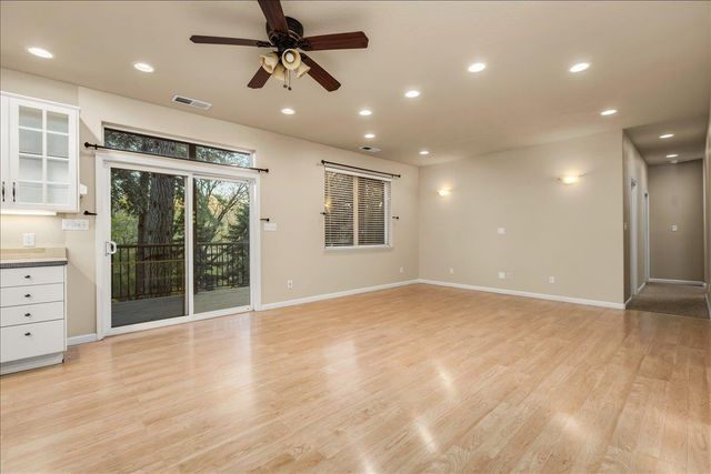 17117 Lawrence Way, Grass Valley, CA 95949