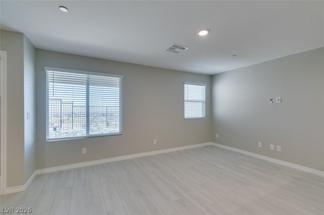 6184 Rathbone St, Las Vegas, NV 89166